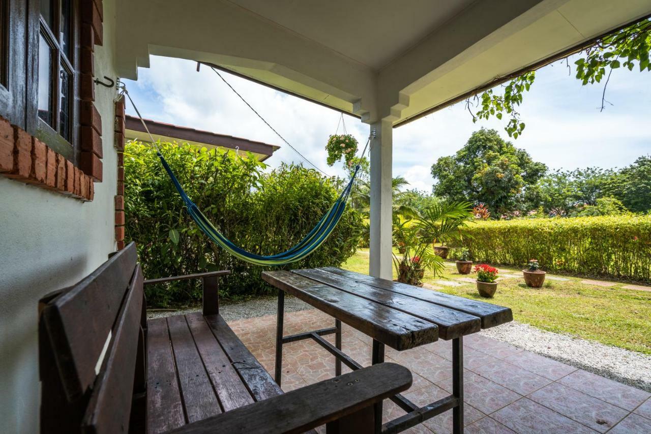 Lovely Garden Villas Pantai Cenang  Buitenkant foto